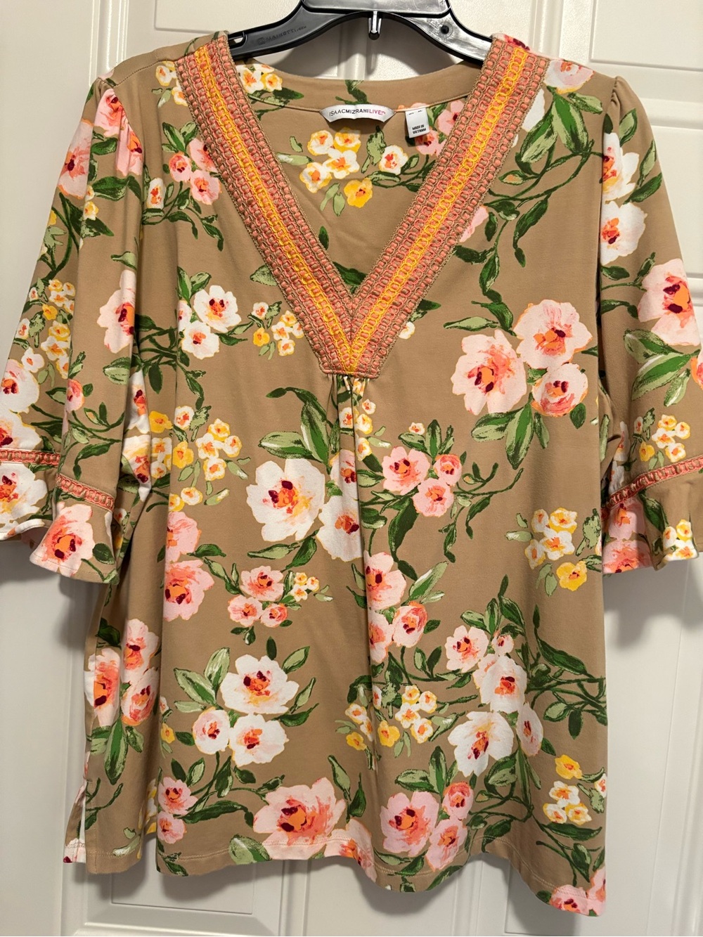 NWOT Floral Top